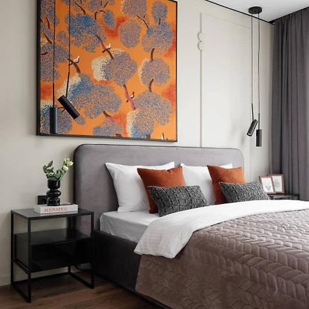 Great Apartment In The Center Of Almati Kültér fotó